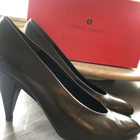 Charles Jourdan... heels - Picture 6 of 8